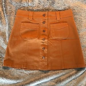 Last Chance!Garment-Dyed Patch-Pocket Skirt